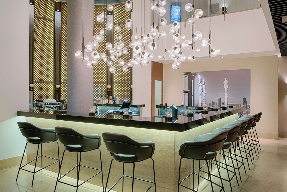 Radisson Blu Hotel, Milan — Restaurant & bars in Milan, Lombardy