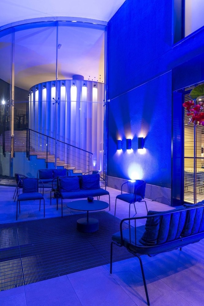 Radisson Blu Hotel, Milan — Restaurant & bars in Milan, Lombardy