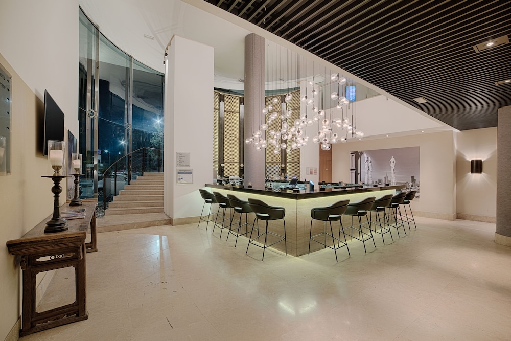 Radisson Blu Hotel, Milan — Restaurant & bars in Milan, Lombardy