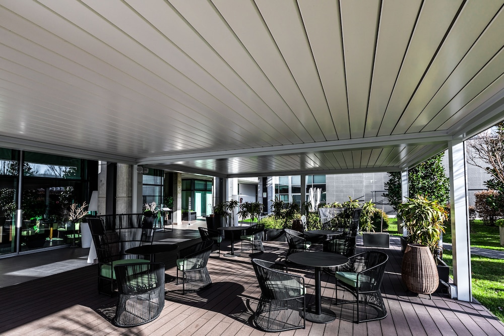 Crowne Plaza Milan Nolo by IHG — Restaurant & bars in Milan, Lombardy