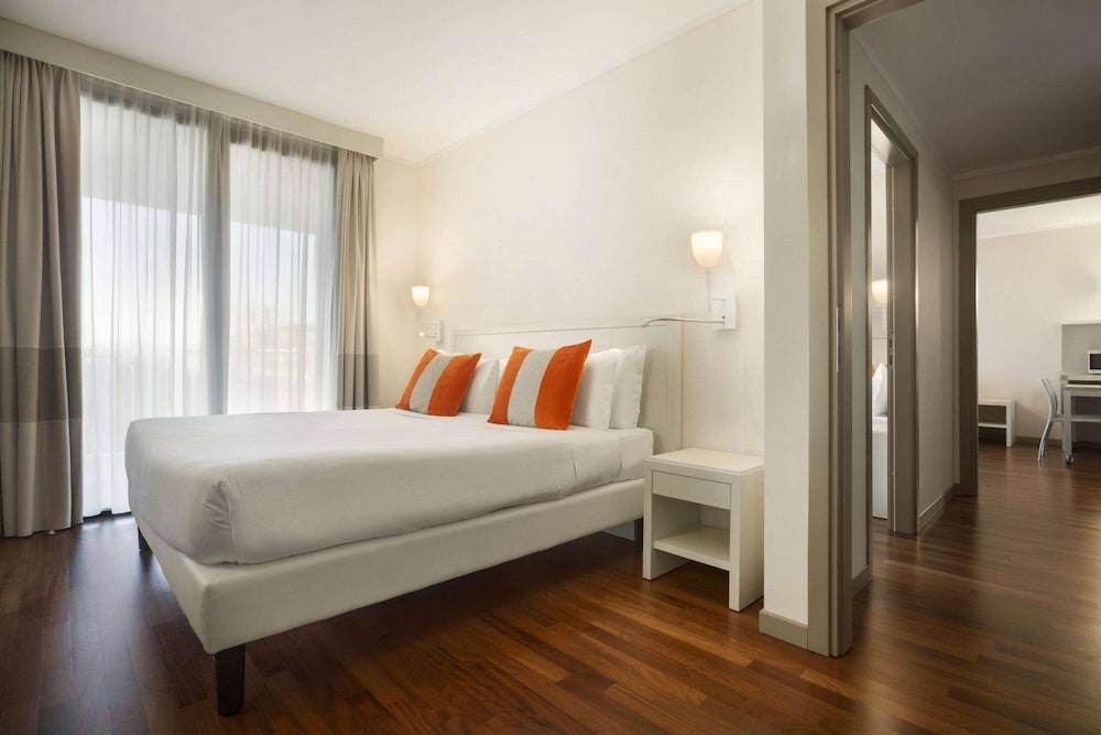 Crowne Plaza Milan Nolo by IHG — Hotel rooms in Milan, Lombardy