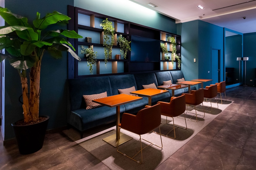 Crowne Plaza Milan Nolo by IHG — Restaurant & bars in Milan, Lombardy