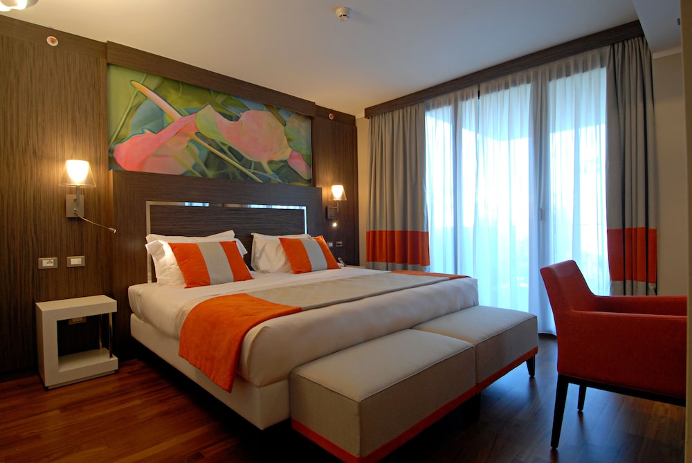 Crowne Plaza Milan Nolo by IHG — Hotel rooms in Milan, Lombardy