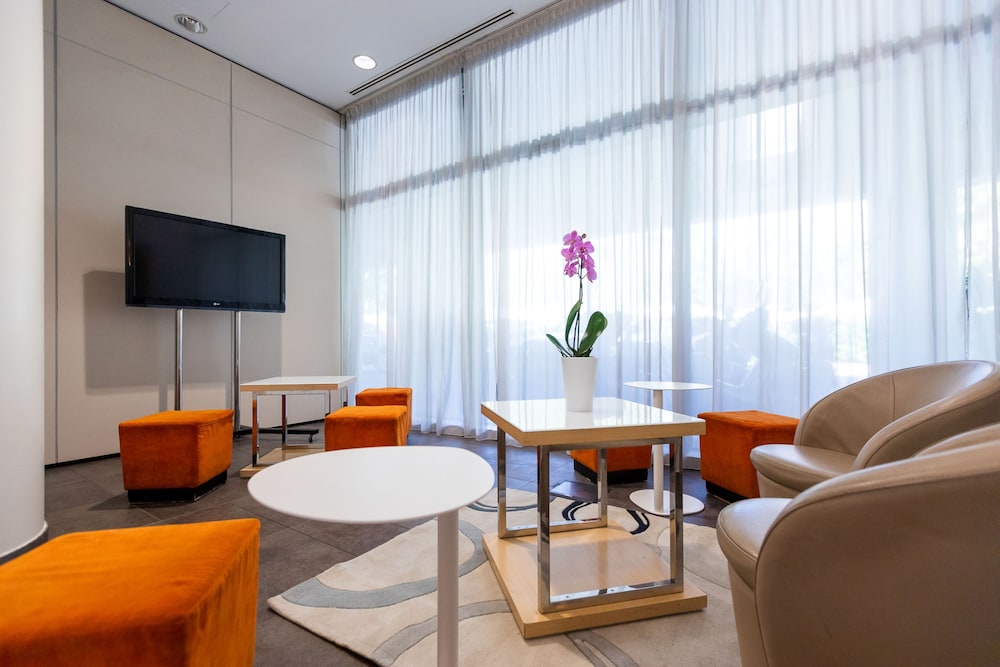 Crowne Plaza Milan Nolo by IHG — Hotel building in Milan, Lombardy