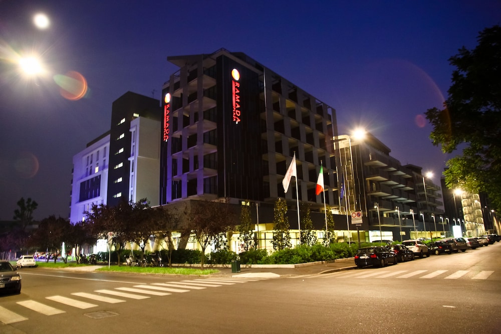 Ramada Plaza by Wyndham Milano - zdjęcie 4