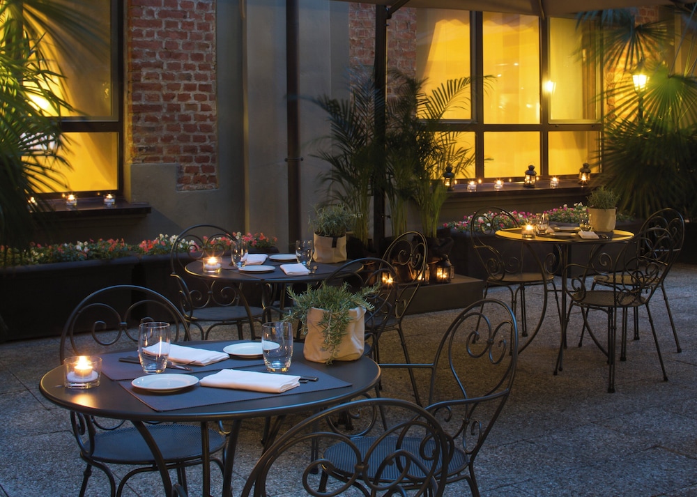 Starhotels Business Palace — Restaurant & bars in Milan, Lombardy