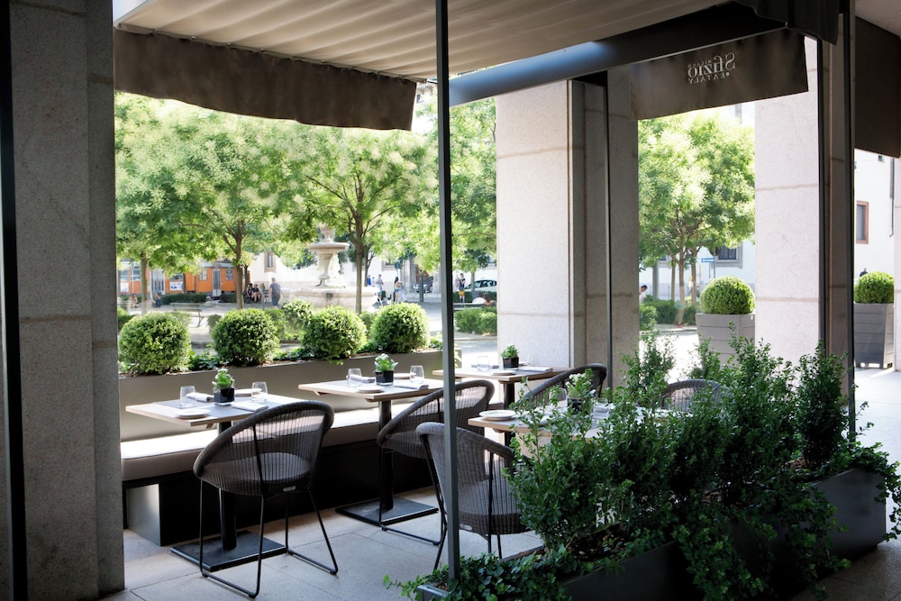Rosa Grand Milano - Starhotels Collezione — Restaurant & bars in Milan, Lombardy