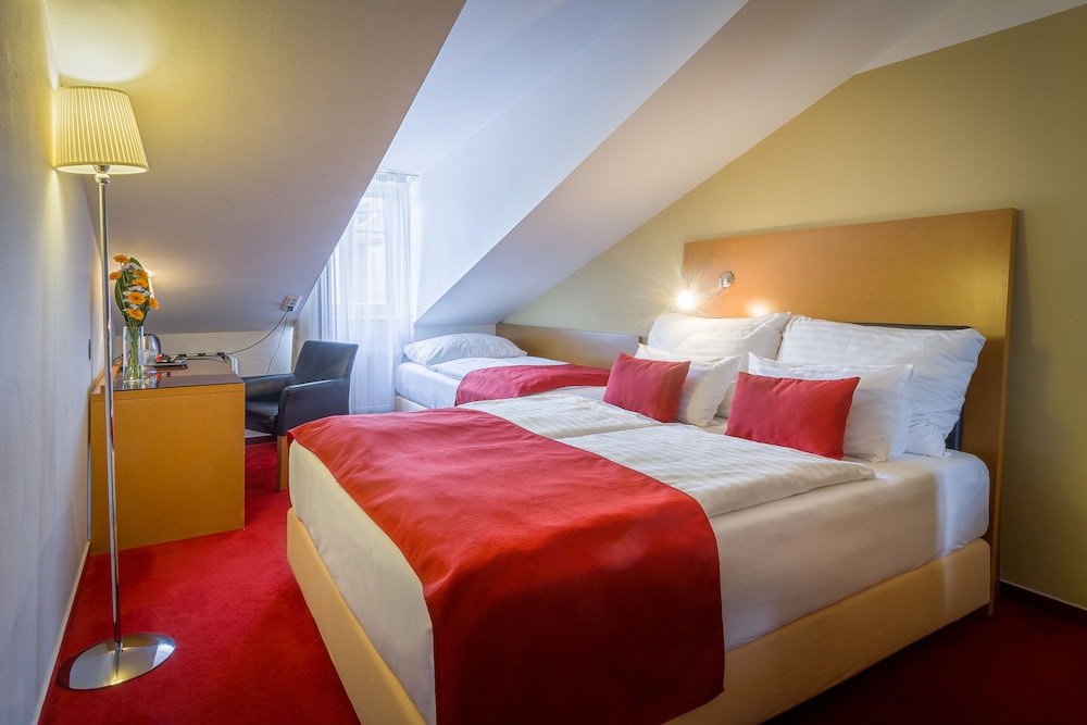 Theatrino — Hotel rooms in Prague, Prague