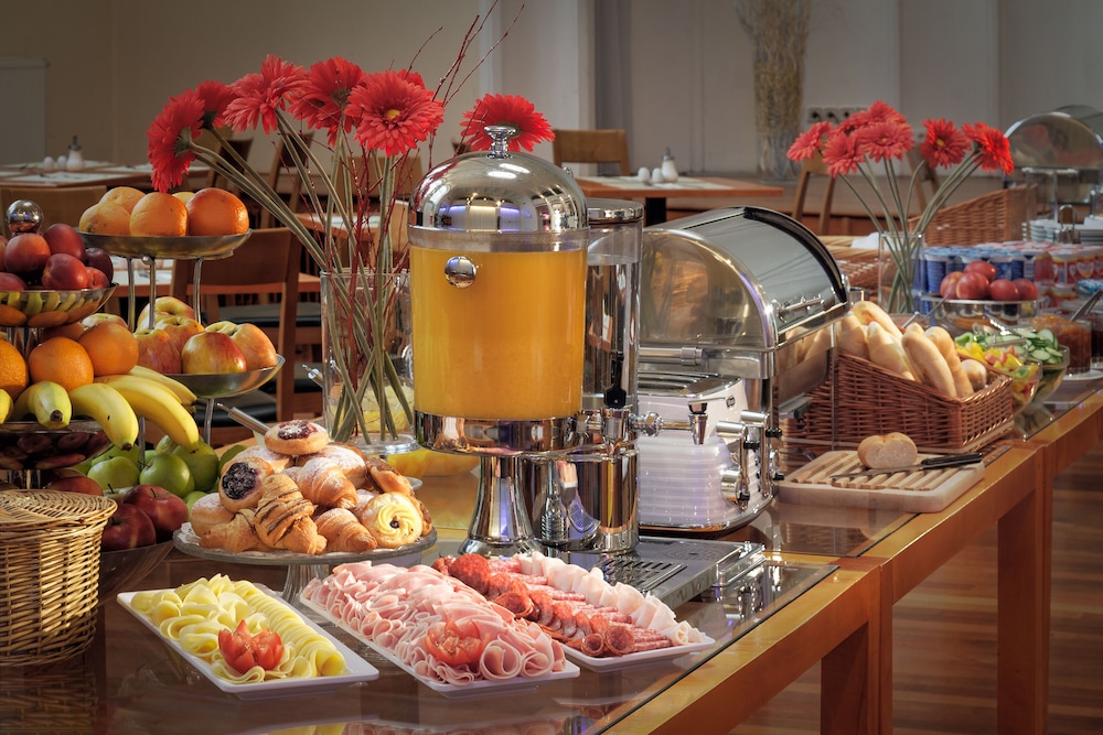 Theatrino — Restaurant & bars in Prague, Prague