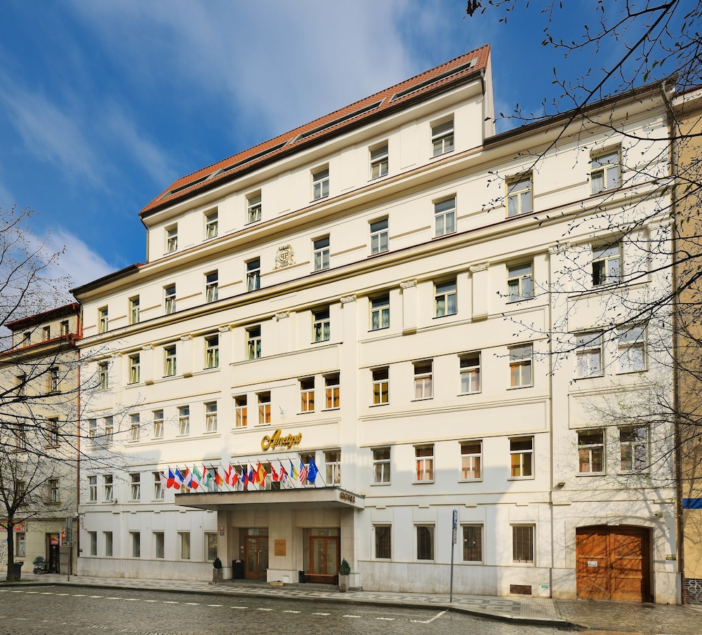 Hotel Ametyst — Hotel building in Prague, Prague
