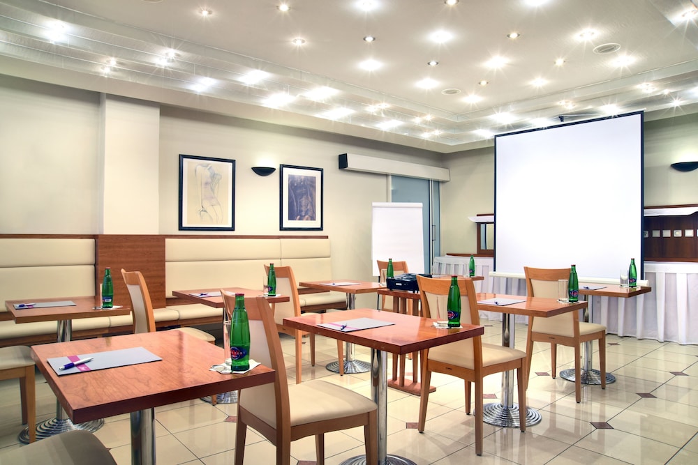 Hotel Ametyst — Hotel building in Prague, Prague