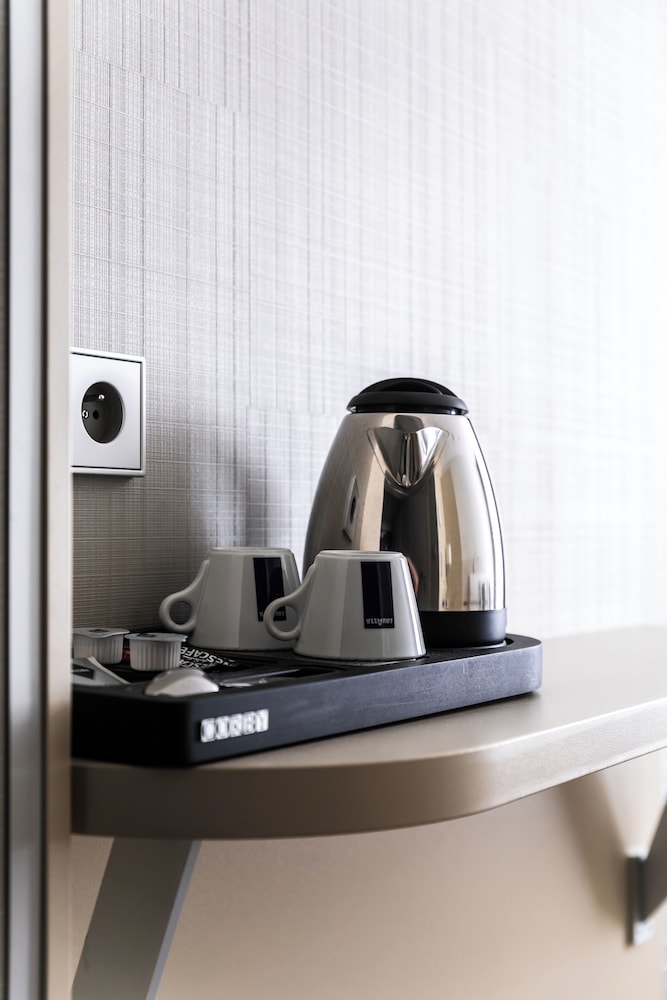 Hotel Ametyst — Hotel rooms in Prague, Prague