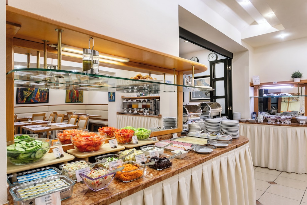 Hotel Ametyst — Restaurant & bars in Prague, Prague