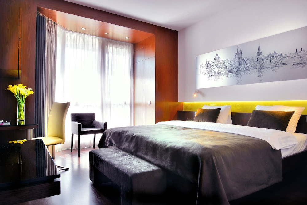 Hotel Ametyst — Hotel rooms in Prague, Prague