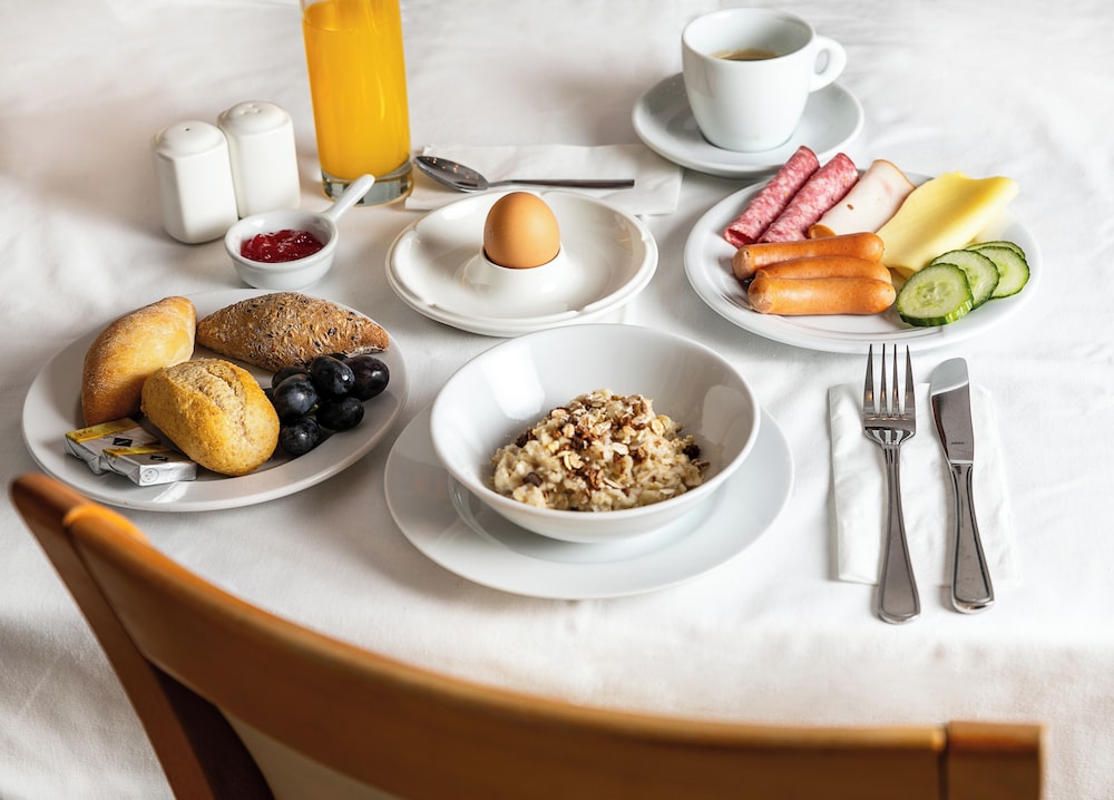 Hotel Ametyst — Restaurant & bars in Prague, Prague