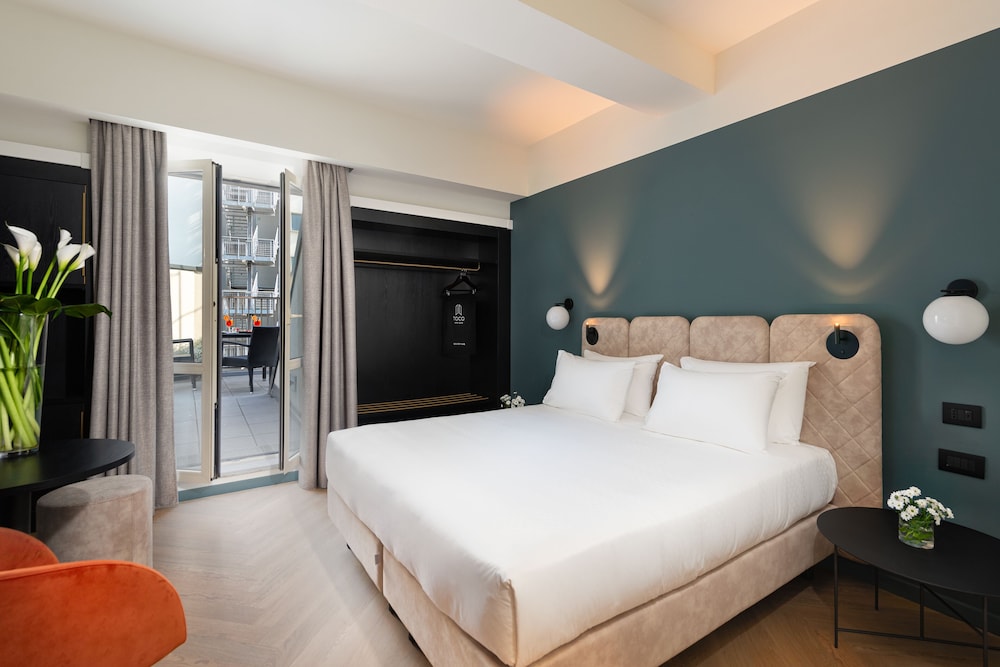 Hotel Tocq — Hotel rooms in Milan, Lombardy