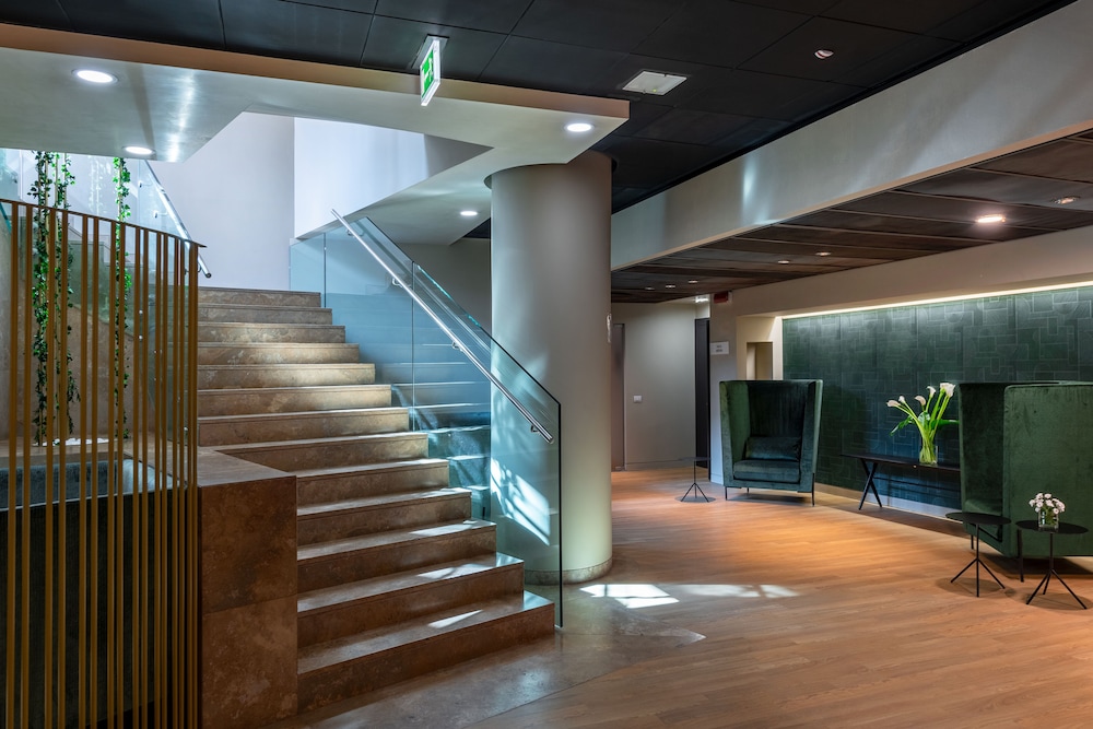 Hotel Tocq — Hotel building in Milan, Lombardy