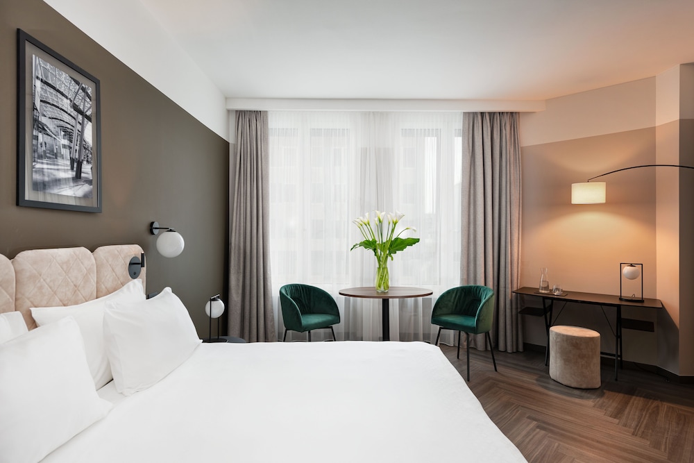 Hotel Tocq — Hotel rooms in Milan, Lombardy