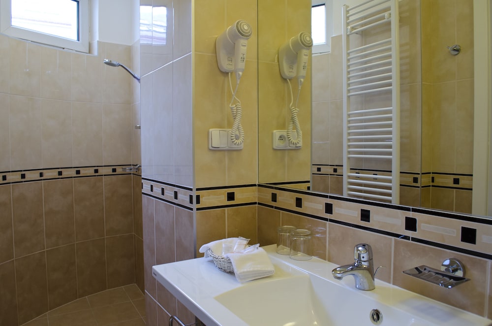 Anna Hotel — Hotel rooms in Prague, Prague