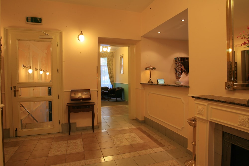 Anna Hotel — Hotel building in Prague, Prague
