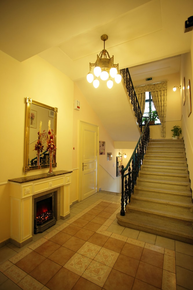 Anna Hotel — Hotel building in Prague, Prague