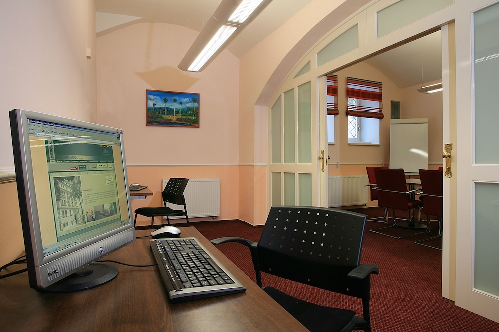 Anna Hotel — Hotel rooms in Prague, Prague