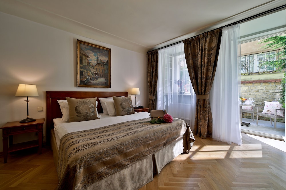 Appia Hotel Residences — Hotel rooms in Prague, Prague