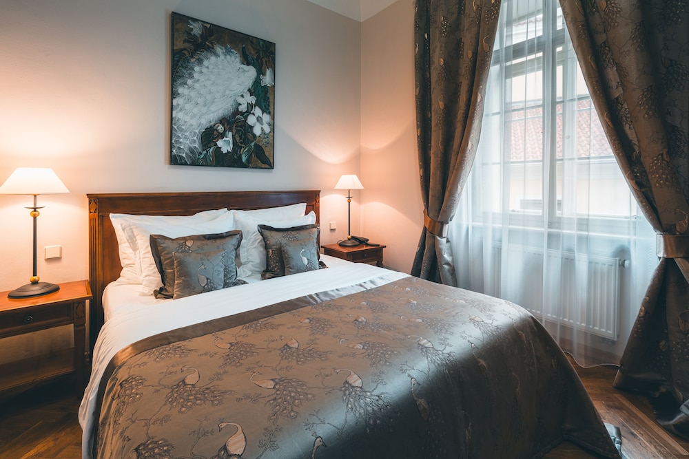 Appia Hotel Residences — Hotel rooms in Prague, Prague