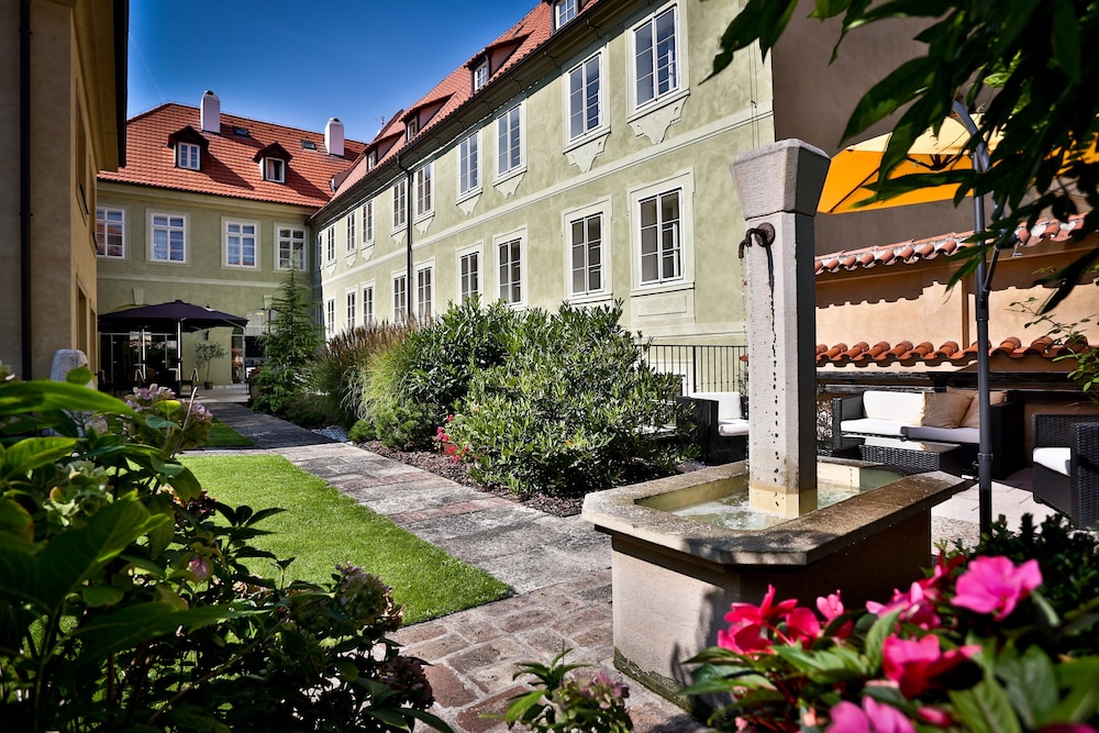 Appia Hotel Residences — Hotel building in Prague, Prague