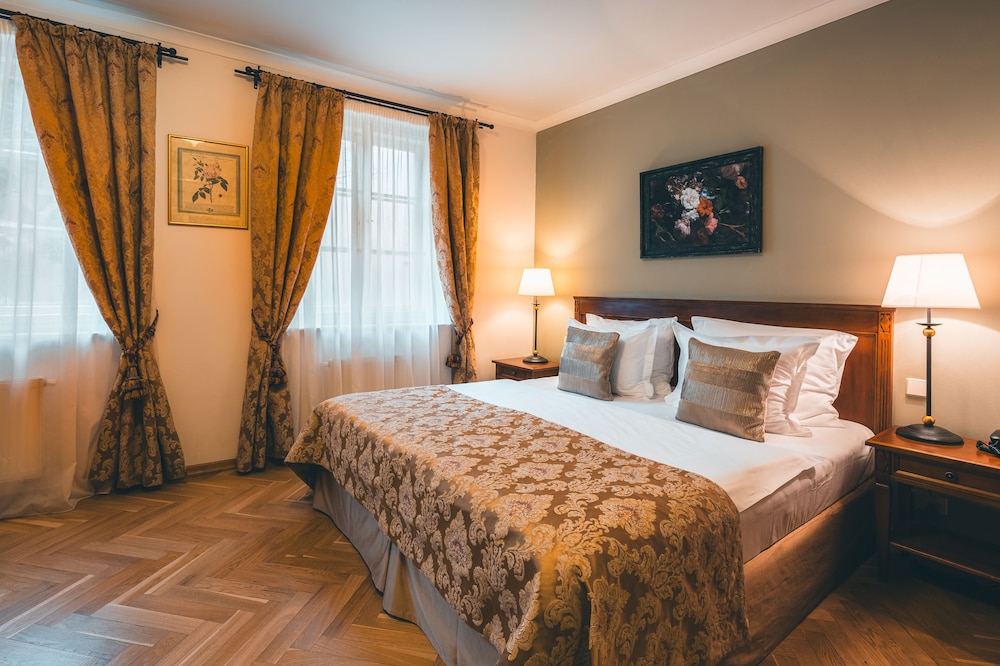 Appia Hotel Residences — Hotel rooms in Prague, Prague