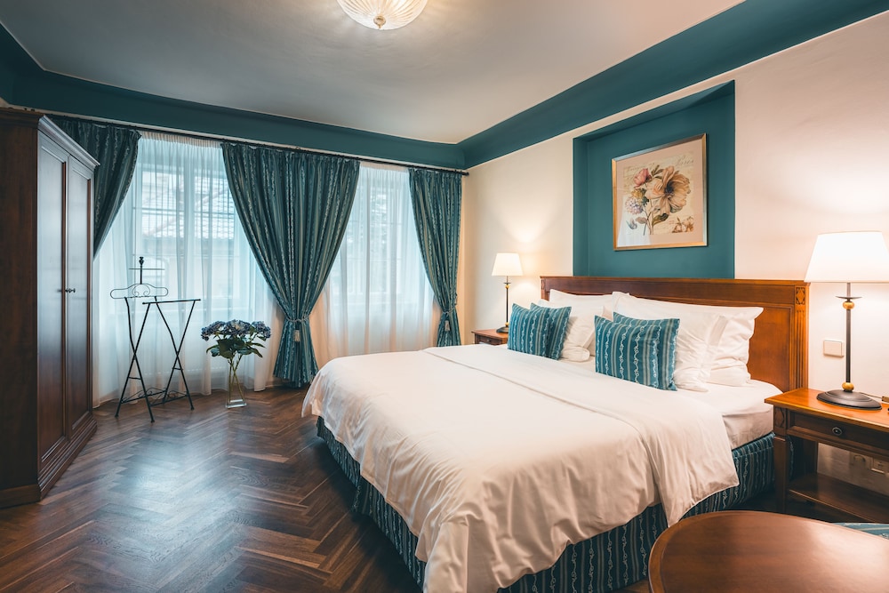Appia Hotel Residences — Hotel rooms in Prague, Prague