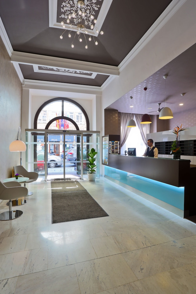 Atlantic Hotel — Hotel building in Prague, Prague