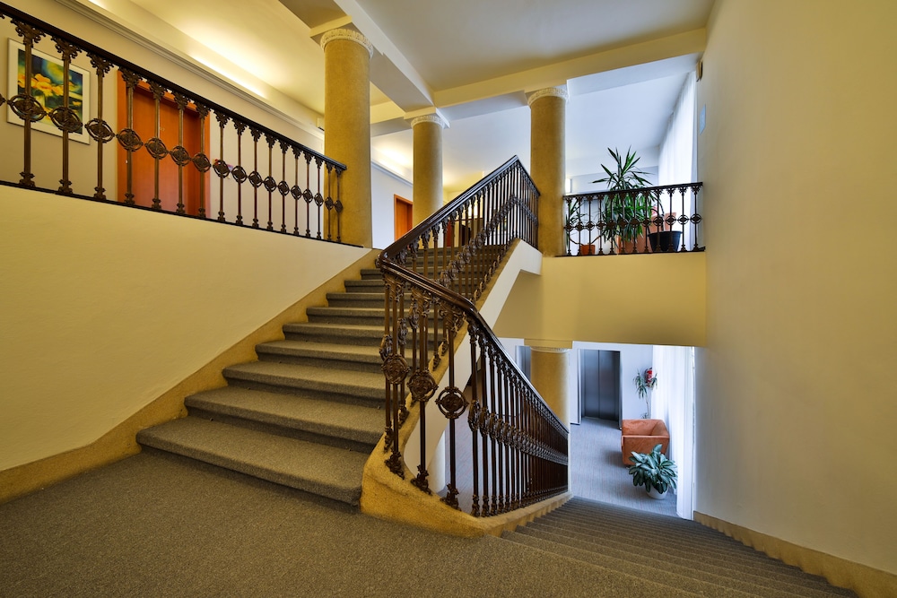 Atlantic Hotel — Hotel building in Prague, Prague