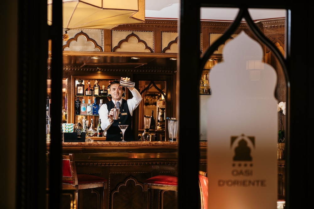 Hotel ai Mori d'Oriente — Restaurant & bars in Venice, Veneto