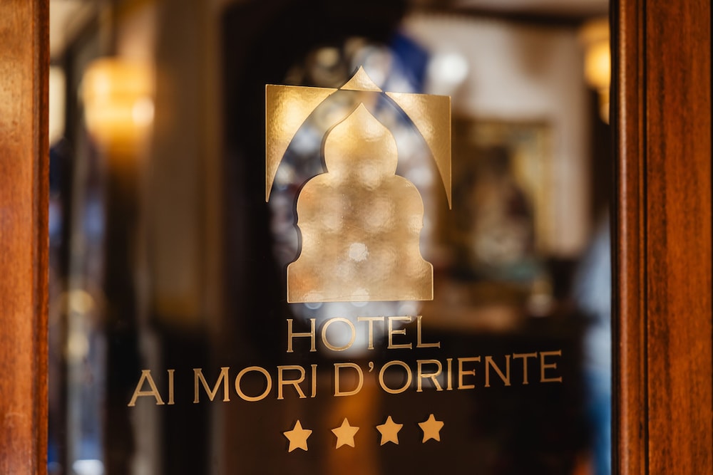 Hotel ai Mori d'Oriente — Hotel building in Venice, Veneto
