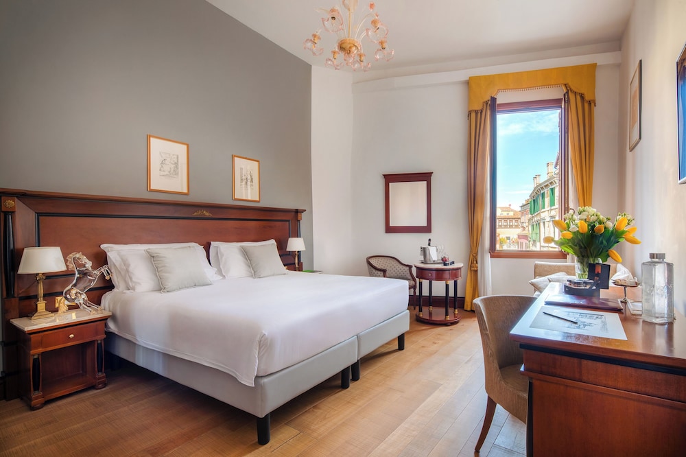 All’Angelo Art Hotel - zdjęcie 3