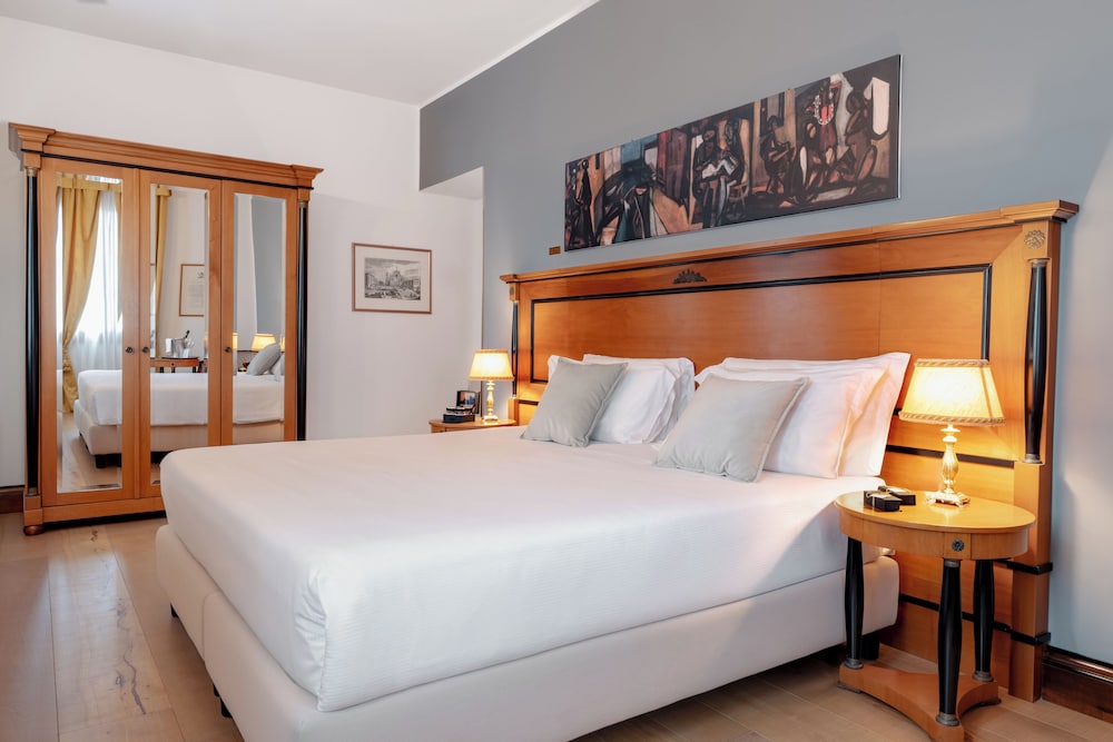 All’Angelo Art Hotel — Hotel rooms in Venice, Veneto