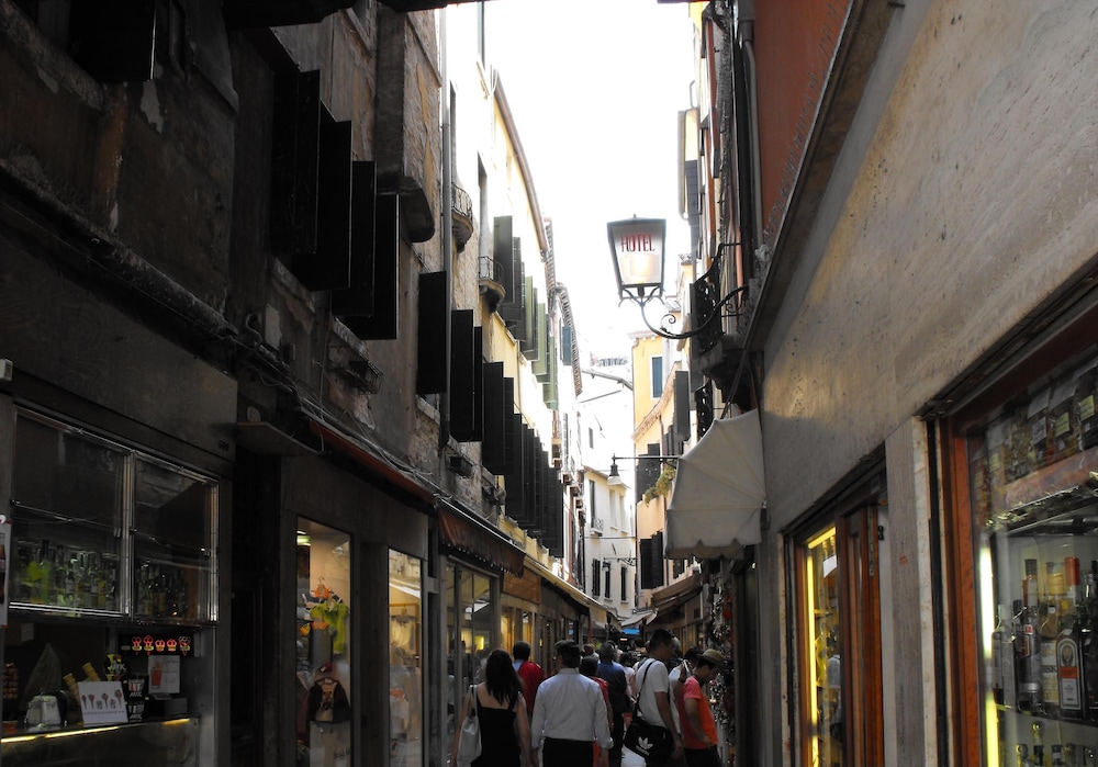Hotel Montecarlo — Attractions in the area in Venice, Veneto