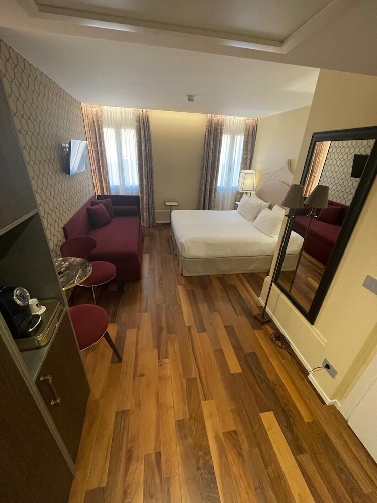 Albergo San Marco — Hotel rooms in Venice, Veneto
