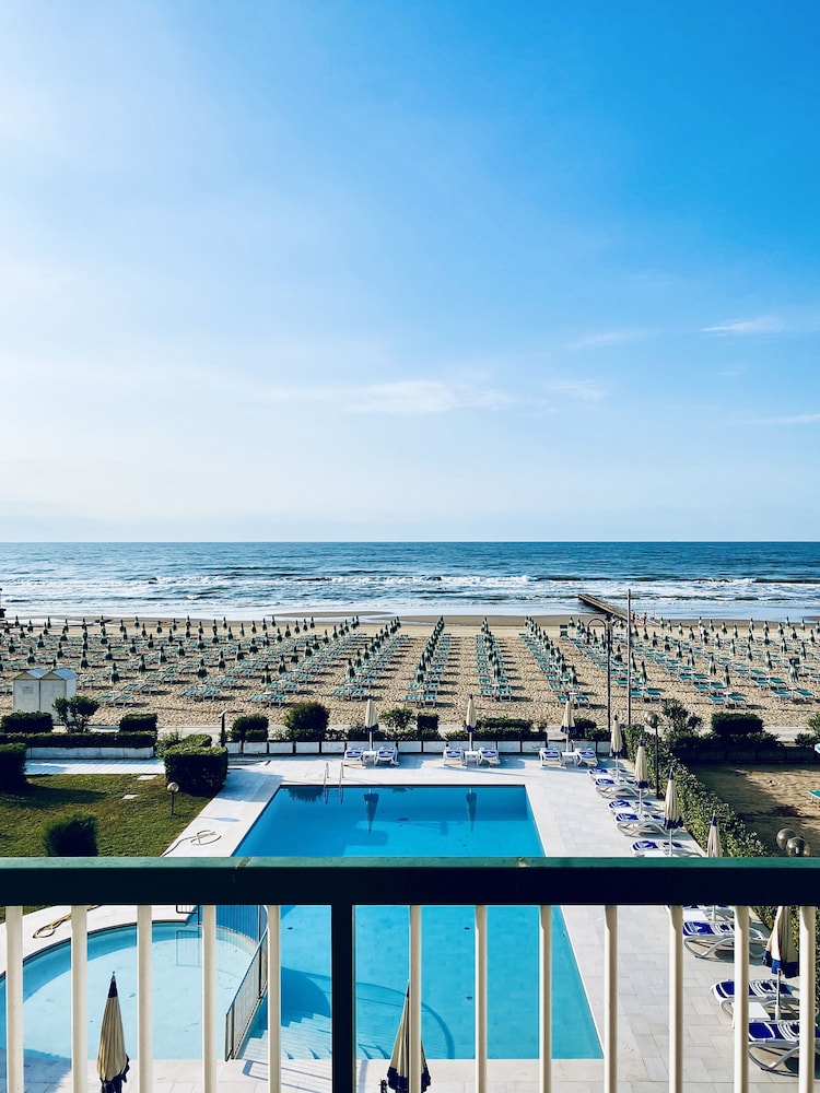 Hotel Florida — Main photo in Jesolo, Veneto