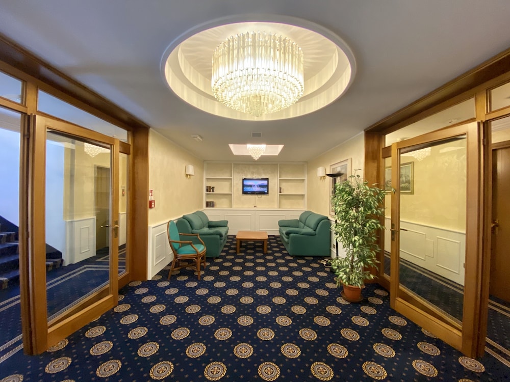 Hotel Florida — Hotel rooms in Jesolo, Veneto