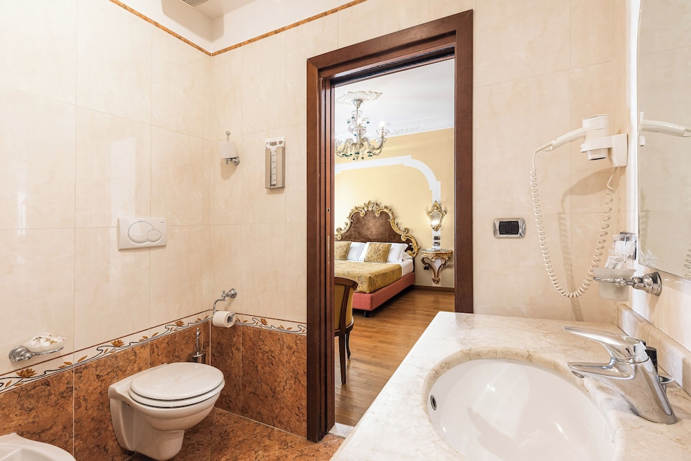 Hotel Ca' Alvise — Hotel rooms in Venice, Veneto