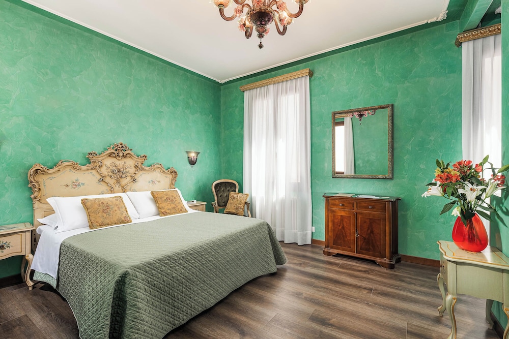 Hotel Ca' Alvise — Hotel rooms in Venice, Veneto