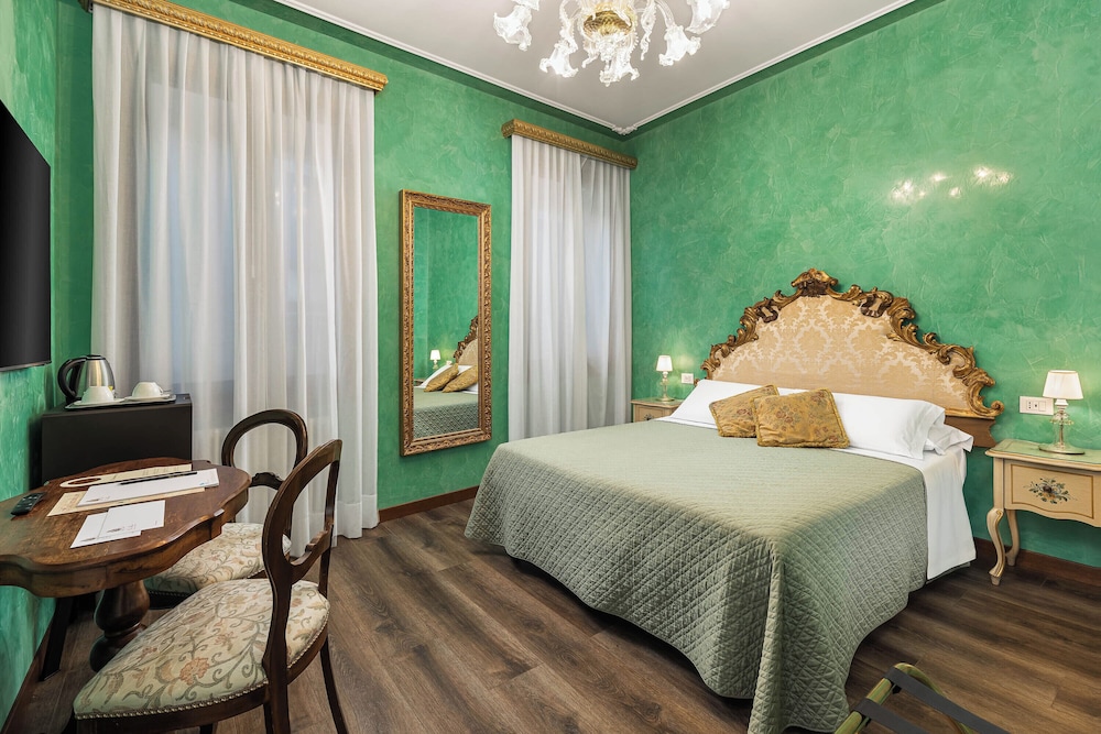 Hotel Ca' Alvise — Hotel rooms in Venice, Veneto