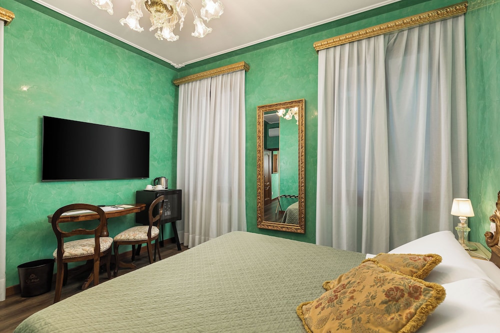 Hotel Ca' Alvise — Hotel rooms in Venice, Veneto