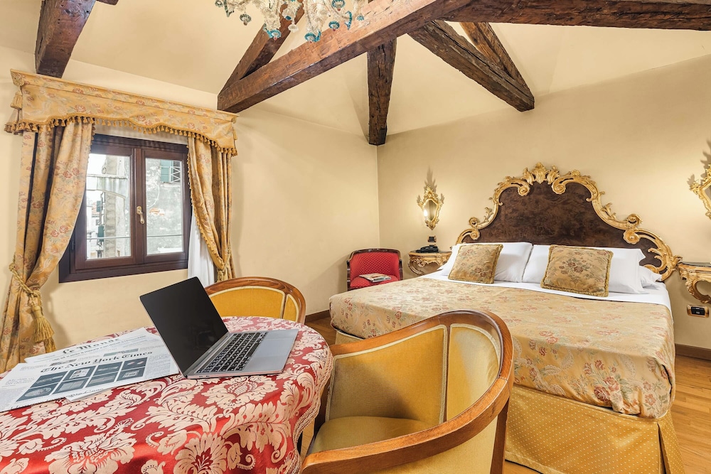 Hotel Ca' Alvise — Hotel rooms in Venice, Veneto