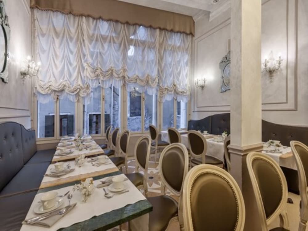 Ca' Dei Conti — Restaurant & bars in Venice, Veneto