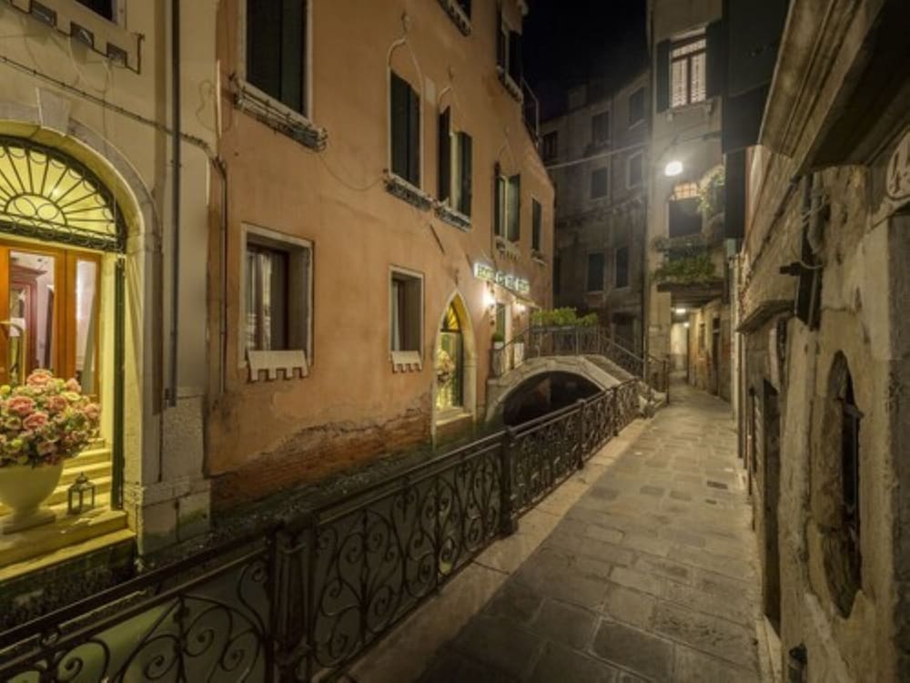 Ca' Dei Conti — Attractions in the area in Venice, Veneto