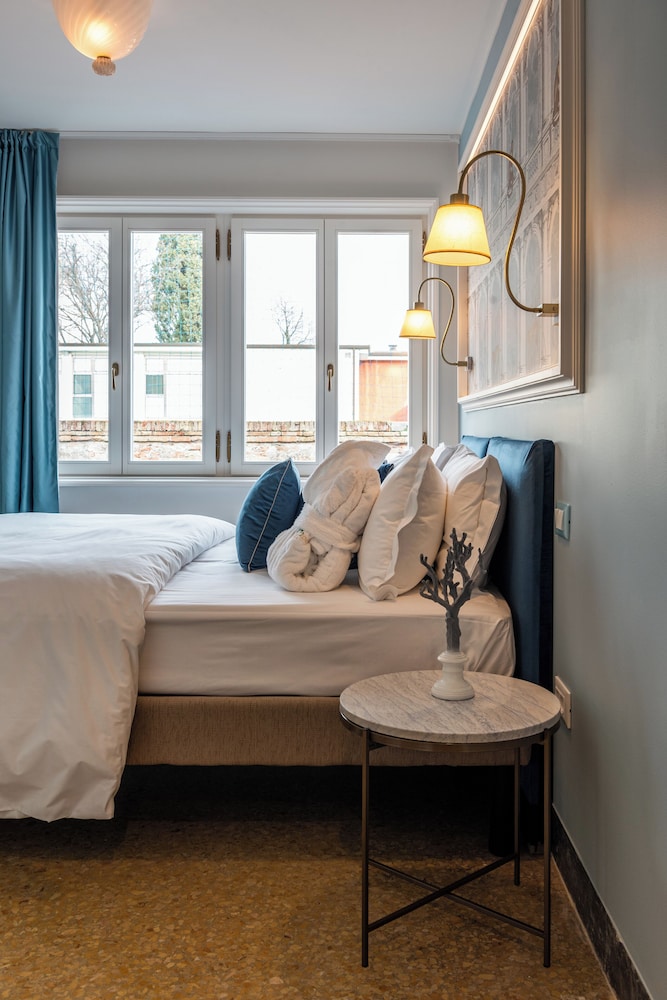 Ca Maria Adele — Hotel rooms in Venice, Veneto