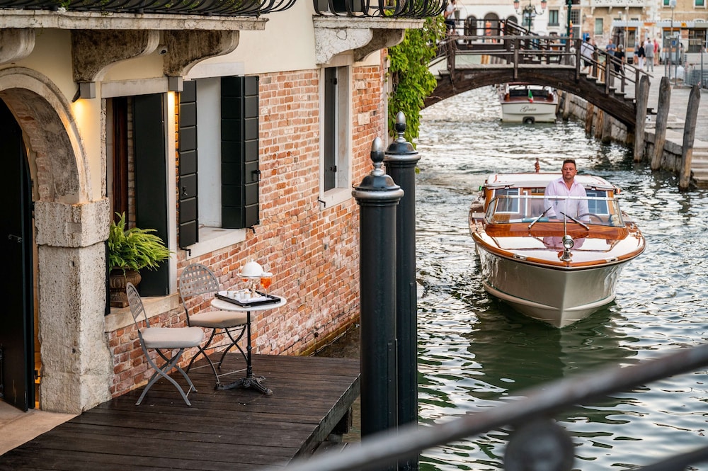 Ca Maria Adele — Hotel building in Venice, Veneto